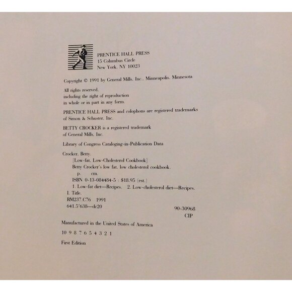 Betty Crockers Low Fat Low Cholesterol Cookbook 1st Ed Vintage 1991 HCDJ Recipes - Picture 5 of 9